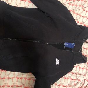 Big boys Large black nike sweater